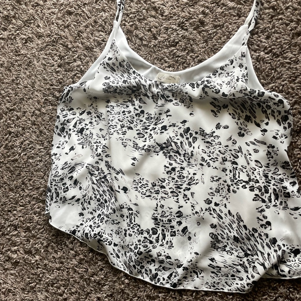White cheetah print tank top